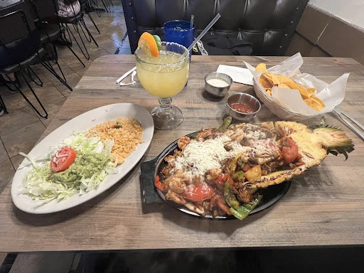 El Ranchero Mexican Grill and Bar photo 4